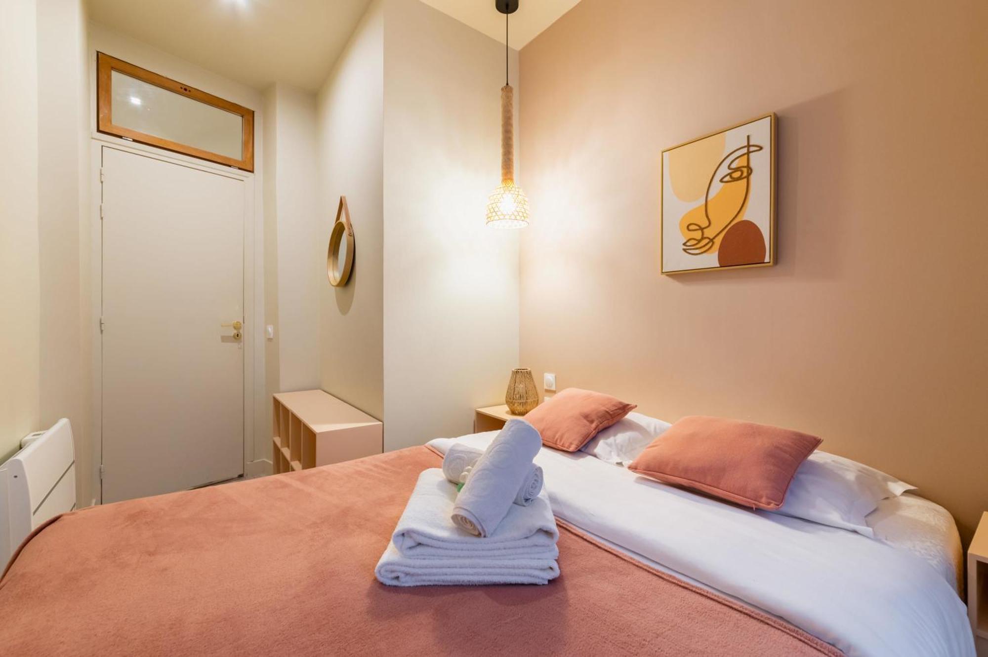Charmant Appartement Moderne Haut Marais - 4P - Flat-Guest Paris Dış mekan fotoğraf